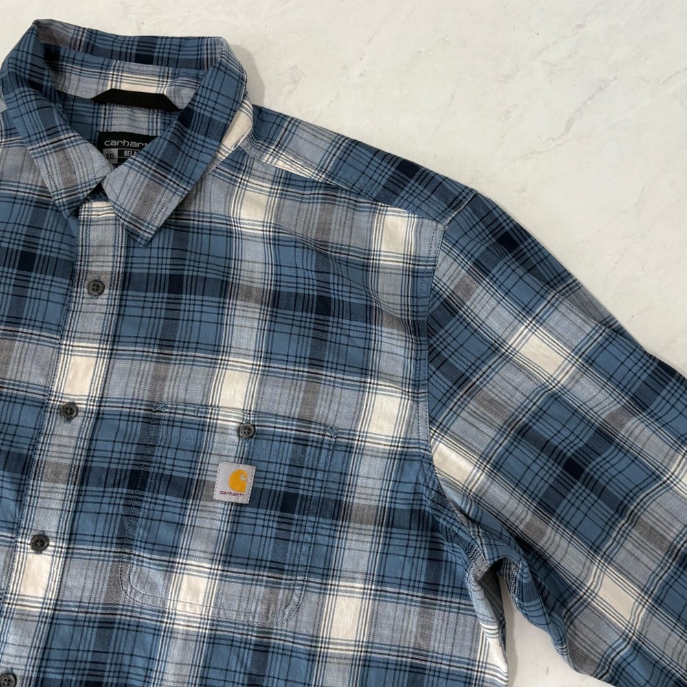 Carhartt Men’s 2XL Blue Plaid Relaxed Fit Button Up Shirt Workwear Utility - Picture 3 of 7